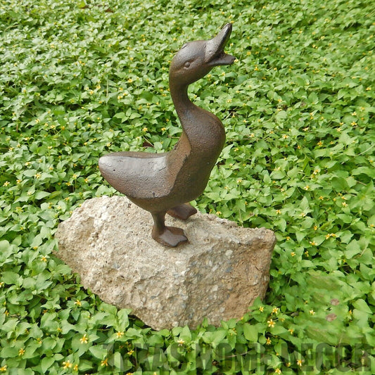 Cast Iron Duck Figurine Statue Garden Yard Pond Decor Rustic Antique Brown 9.5 inch