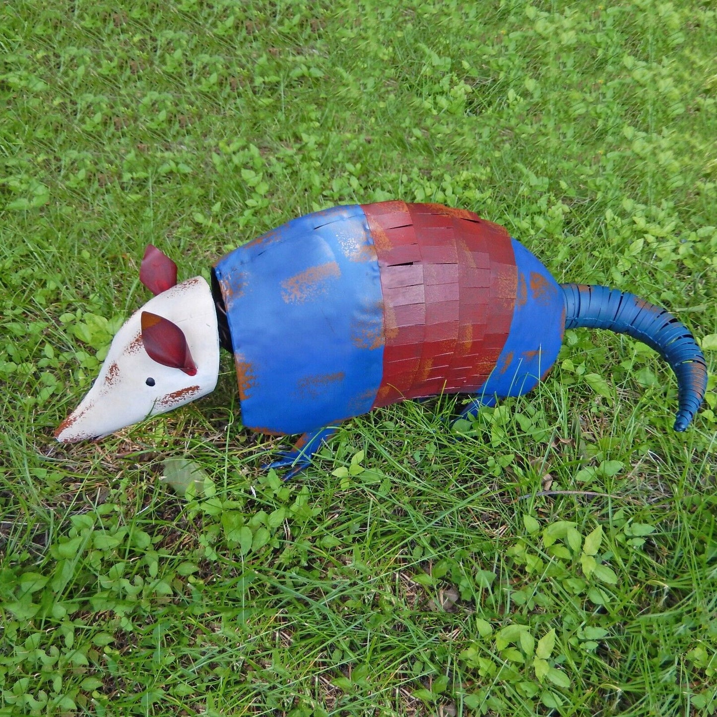 Large Metal Rustic Texas Flag Armadillo Garden Yard Porch Figurine Statue 23 in