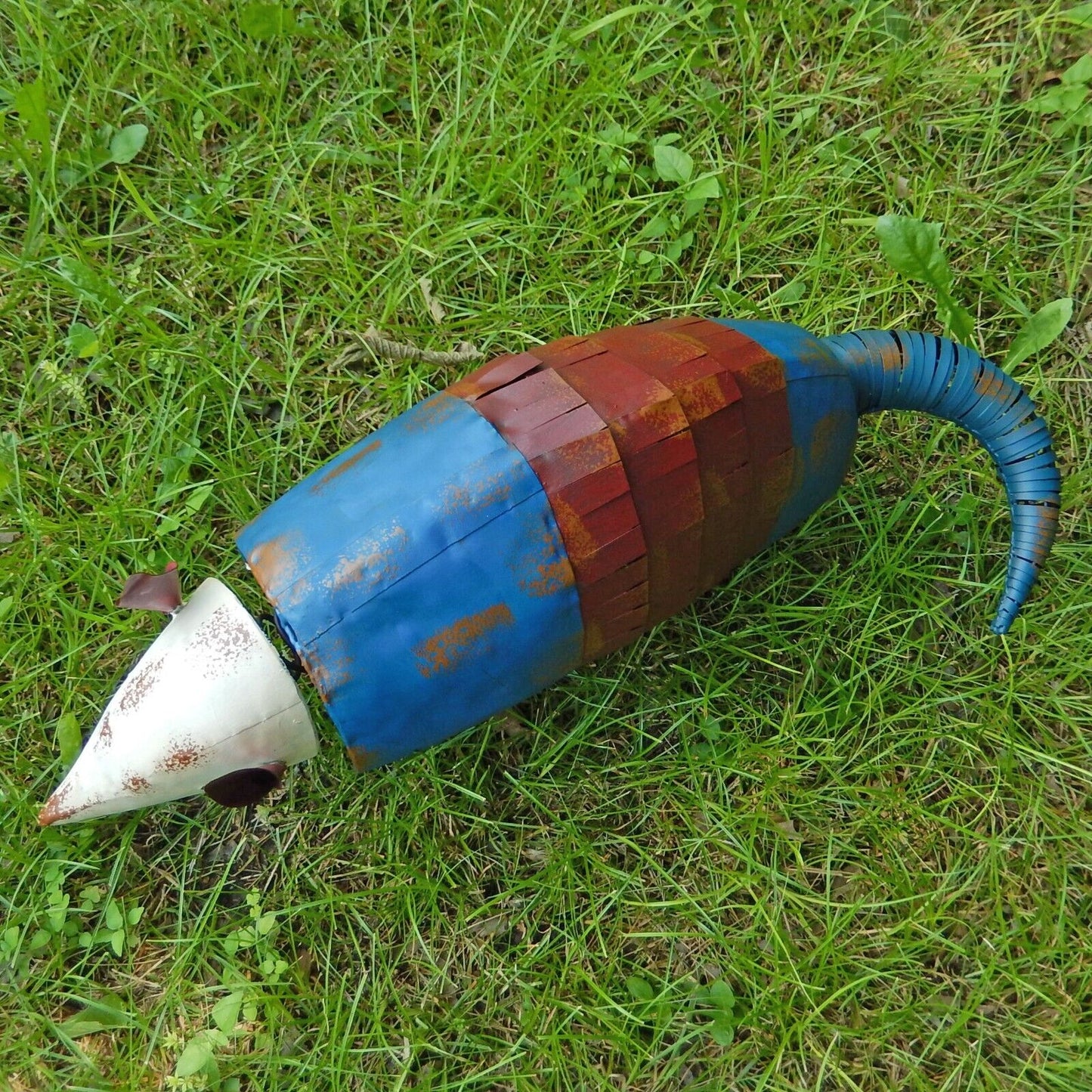 Large Metal Rustic Texas Flag Armadillo Garden Yard Porch Figurine Statue 23 in