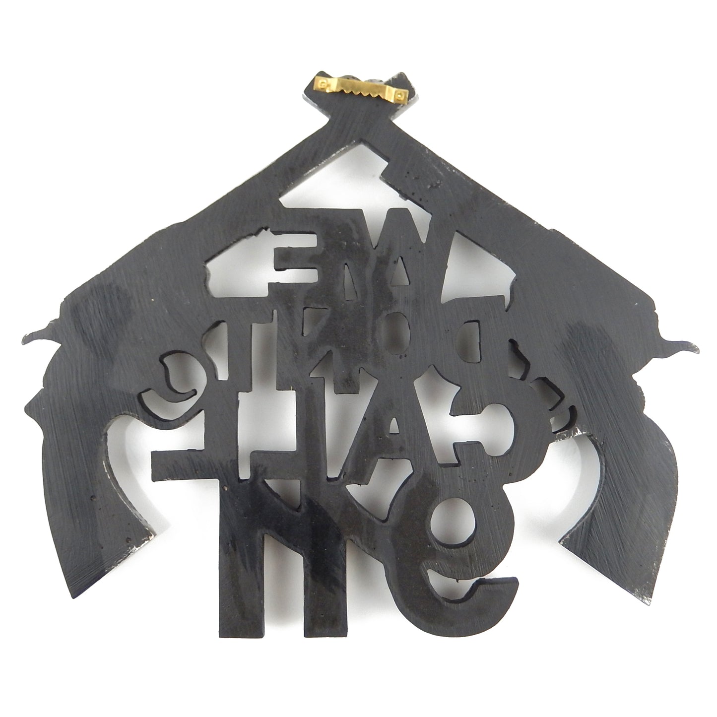 We Don't Call 911 Sign Crossed Guns Pistols Wall Hanging Western Decor