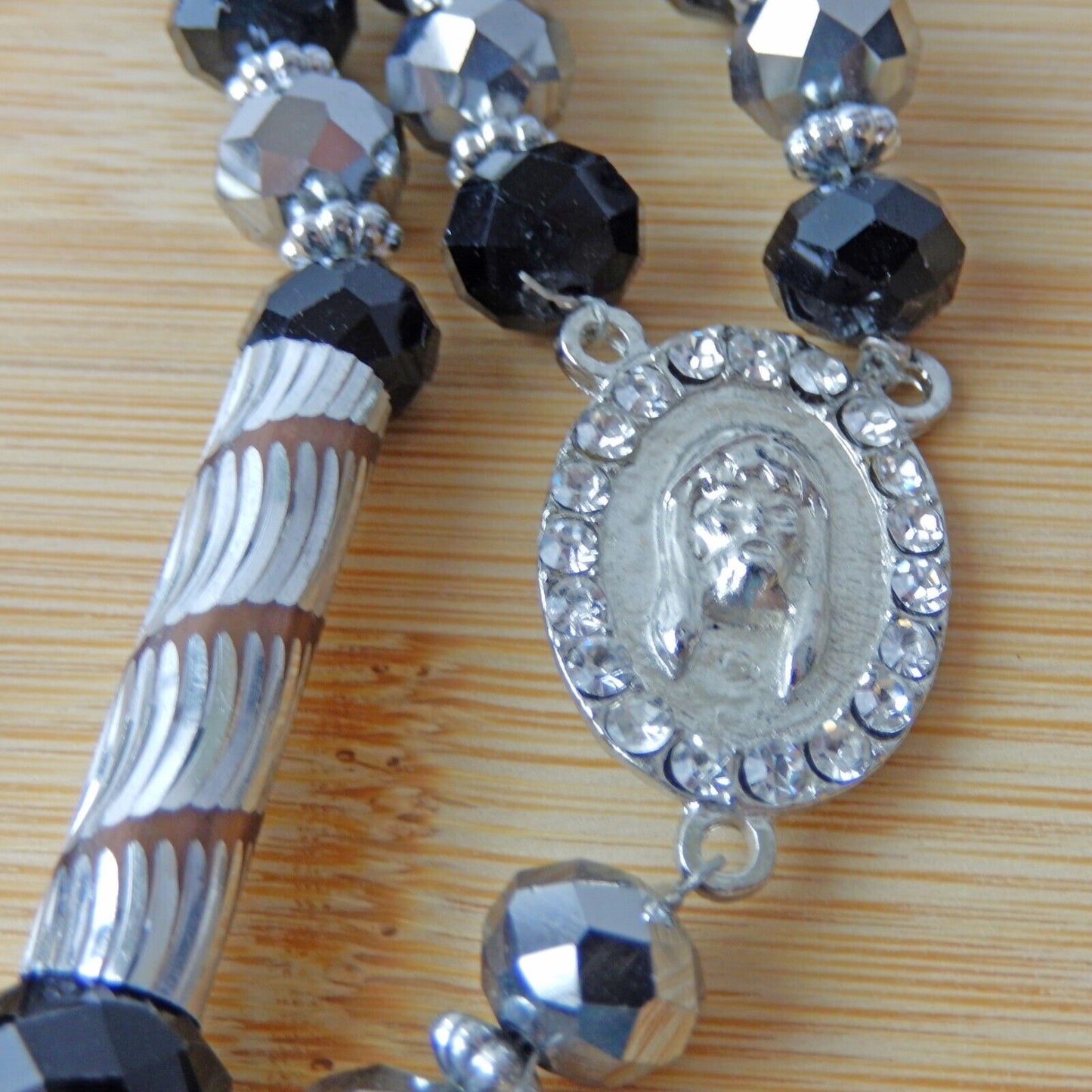 Virgen Mary Christ Pendant Praying Rosary Black And Silver Beads White Stones