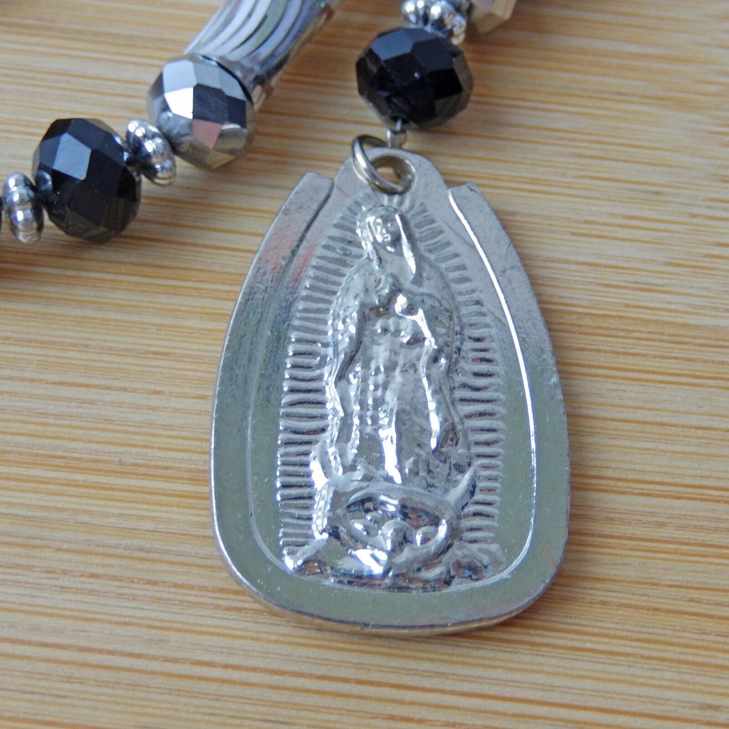 Virgen Mary Christ Pendant Praying Rosary Black And Silver Beads White Stones