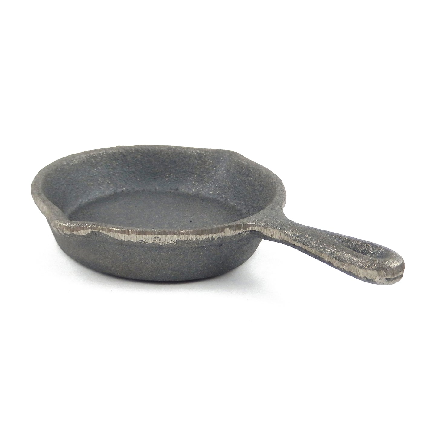 Raw Cast Iron Skillet Wall Decor or Ashtray Decorative Country Cookware 4 inch