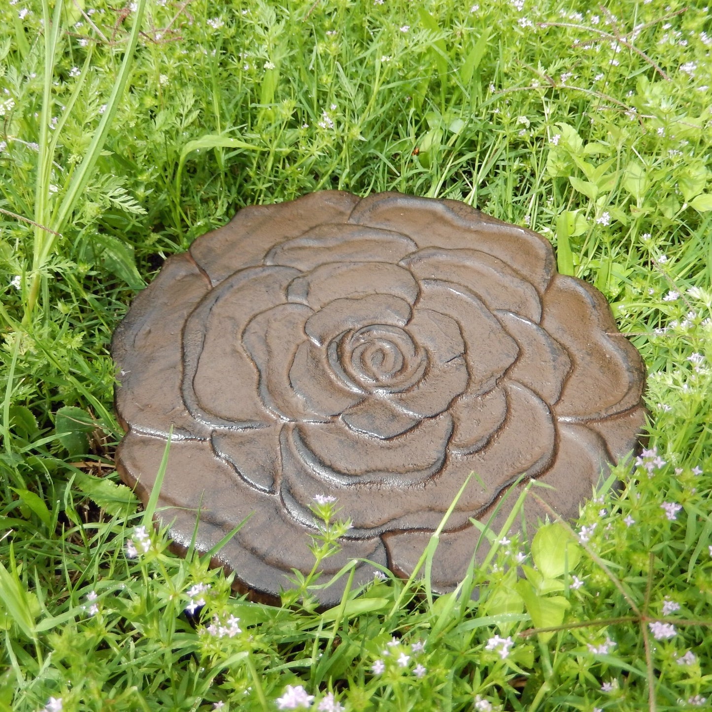Cast Iron Flower Rose Stepping Stone Garden Yard Pond Decor Rustic Brown 11 inch
