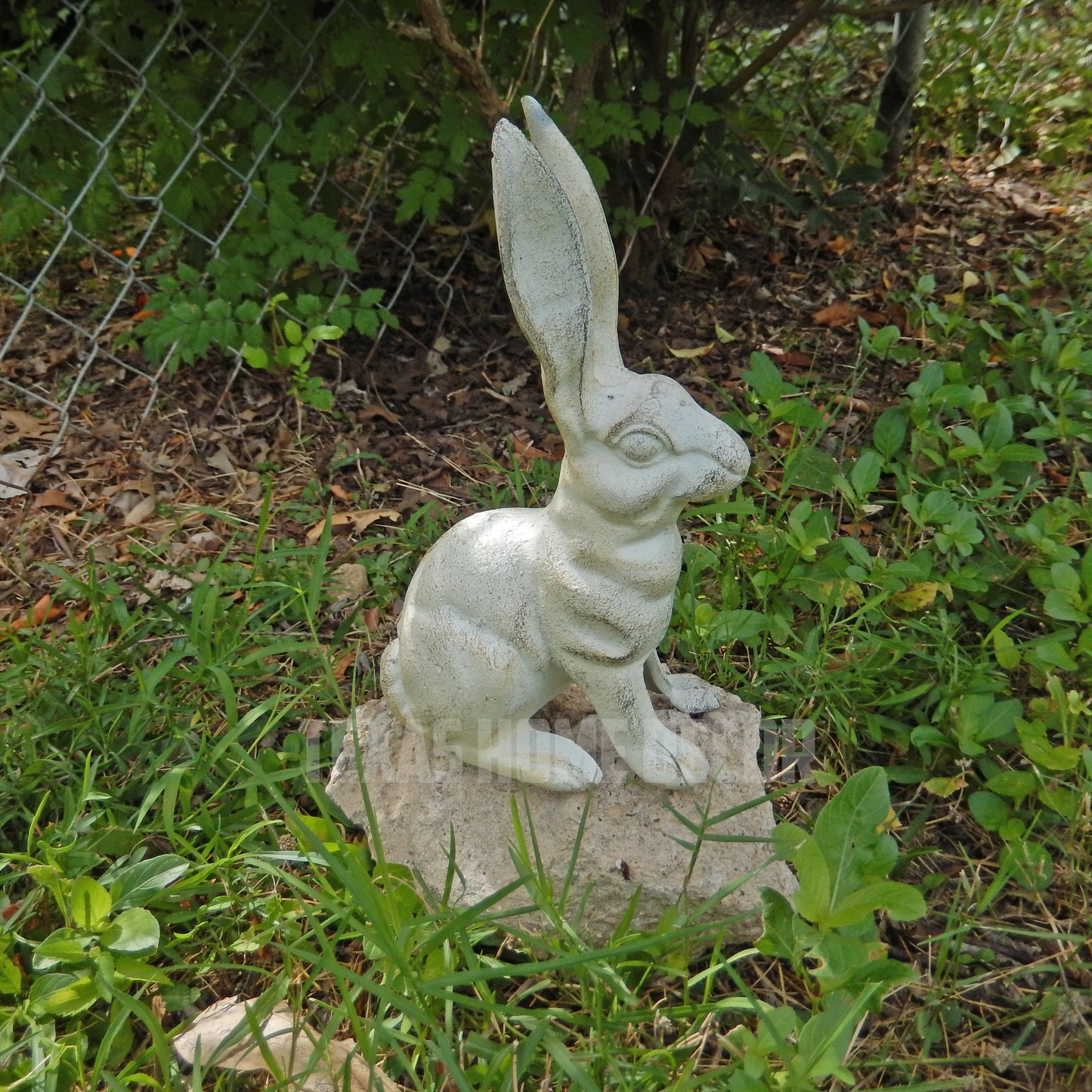 Large Rabbit Figurine Garden Statue Heavy Duty Cast Iron Antique White 10.5 inch