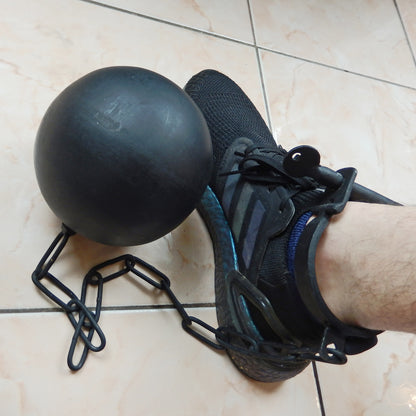 Lockable Ball & Chain Metal Leg Shackle Prison Wedding Gag Gift Light Weight