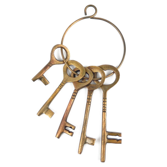 Metal Antique Bronze 5 Skeleton Keys On A Ring Victorian Antique Style Decor