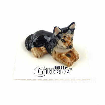 Little Critterz Miniature Collectors German Shepherd Dog Porcelain Figurine