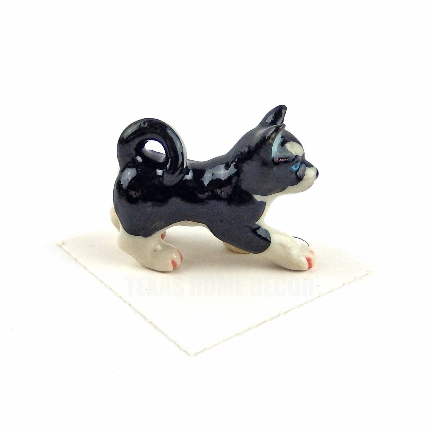 Little Critterz Miniature Collectors Siberian Husky Dog Porcelain Figurine