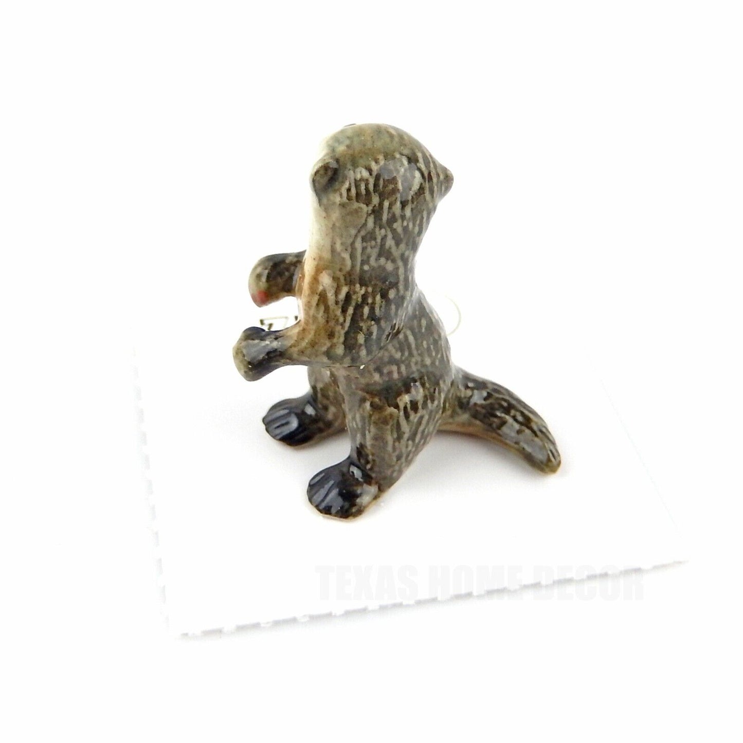 Little Critterz Miniature Collectors Asian Otter "Nimble" Porcelain Figurine