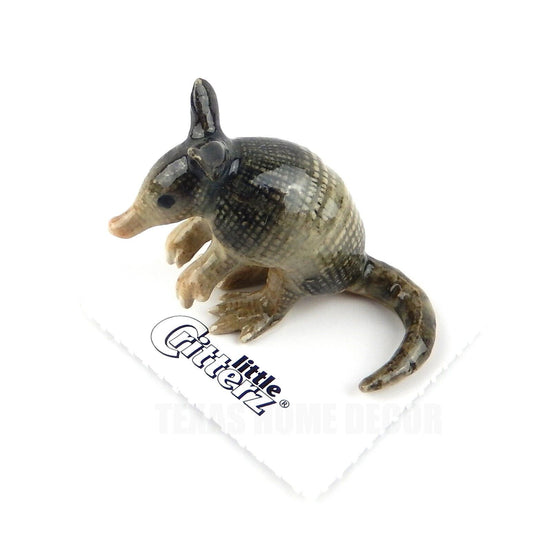 Little Critterz Miniature Collectors Armadillo "Burrow" Porcelain Figurine