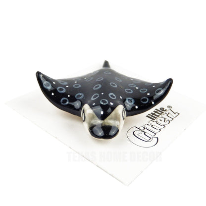 Little Critterz Miniature Collectors Spotted Eagle Ray Snout Porcelain Figurine