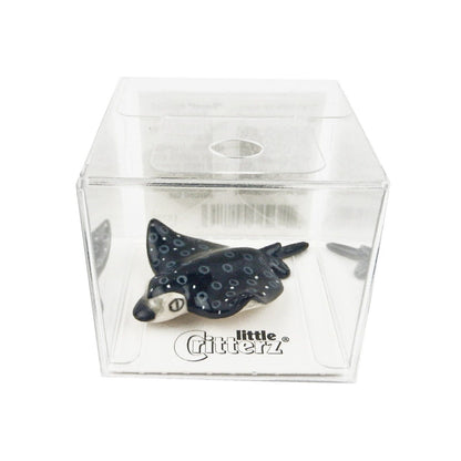 Little Critterz Miniature Collectors Spotted Eagle Ray Snout Porcelain Figurine